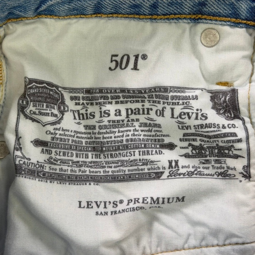 NEW Levis Premium 501XX High Rise Distressed Denim Shorts Womens 25 Light Wash - Picture 12 of 16